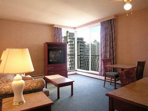 Tropicana Suite Hotel Vancouver Luaran gambar