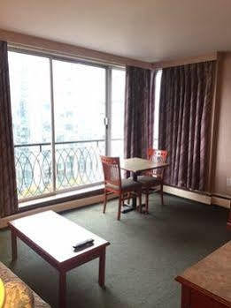 Tropicana Suite Hotel Vancouver Luaran gambar