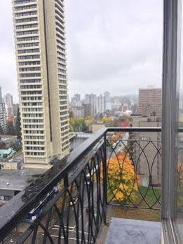 Tropicana Suite Hotel Vancouver Luaran gambar